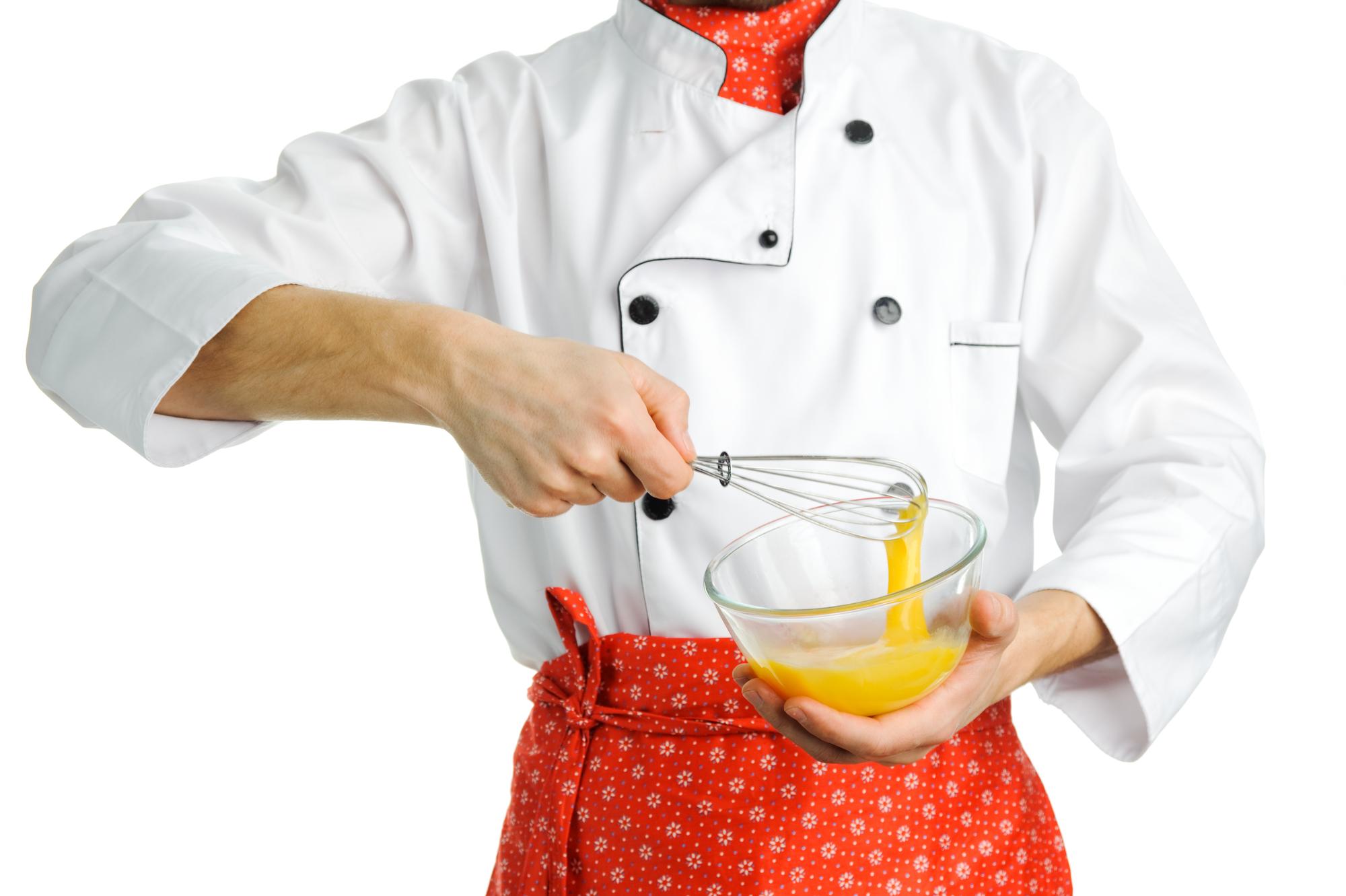 Chef paruošia padažą per pamoką